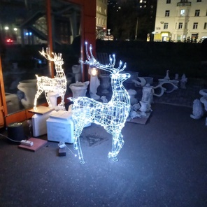 Олень высота 1,5 метра